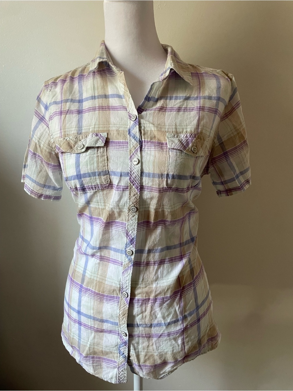 Eddie Bauer Short-Sleeve Plaid Button-Down Shirt